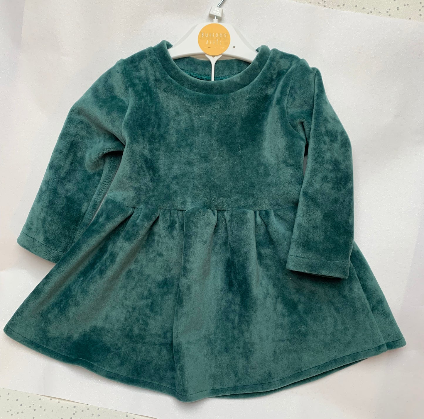 Load image into Gallery viewer, Green Velvet Baby &amp;amp; Toddler Jersey Dress
