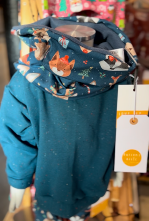 Snood with fluffy fleece lining